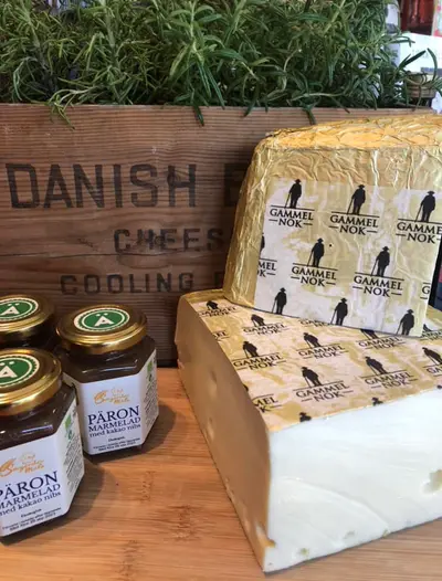 Danbo är den vanligaste osten i danska hem och kallas ibland för…