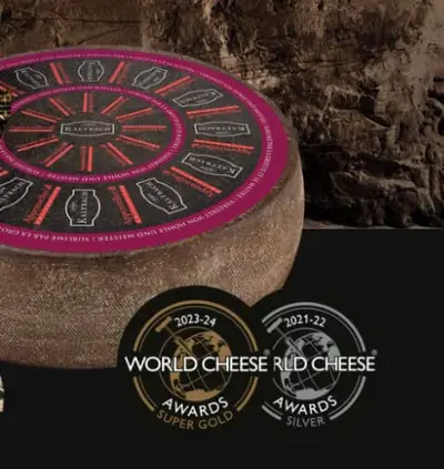 15 meter under markytan, i den unika Kaltbachgrottan som formades…