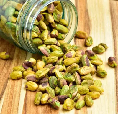 En farligt god pistagecrème gjord på vackert gröna pistagenötter från Sicilien.