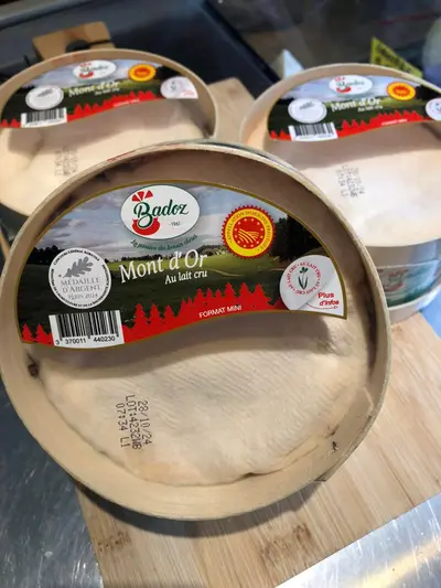 De eftertraktade Mont D'Or-ostarna.