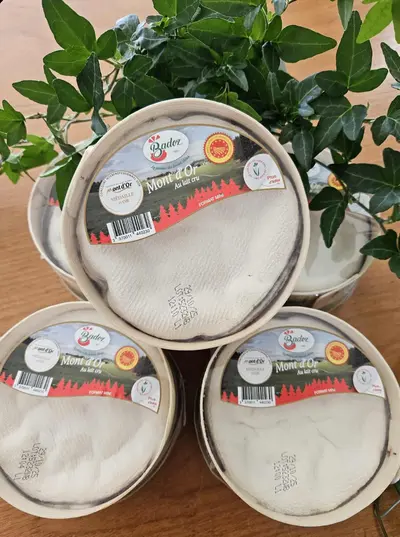 Mont d'Or från Badoz - en klassisk fransk säsongsost av…